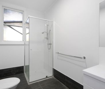 TWO BEDROOM HOME SITUATED IN THE HEART OF BALLARAT - Photo 6