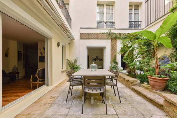 Location appartement, Paris 8ème (75008), 5 pièces, 192.63 m², ref 86172169 - Photo 1