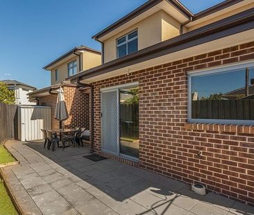 2/7 Willow Court, Bellfield VIC 3081 - Photo 5