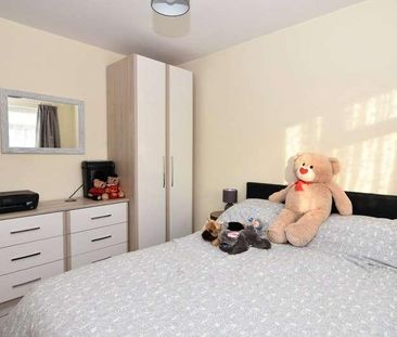 Eagle Way, Shoeburyness, Essex, SS3 - Photo 6