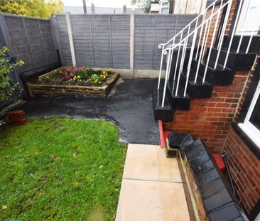 2 bedroom terraced house to rent - Photo 4