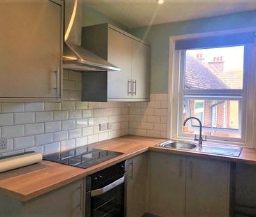 2 bedroom flat to rent - Photo 6