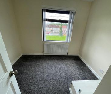 8 Bengore Gardens, BT402AW, Larne - Photo 2