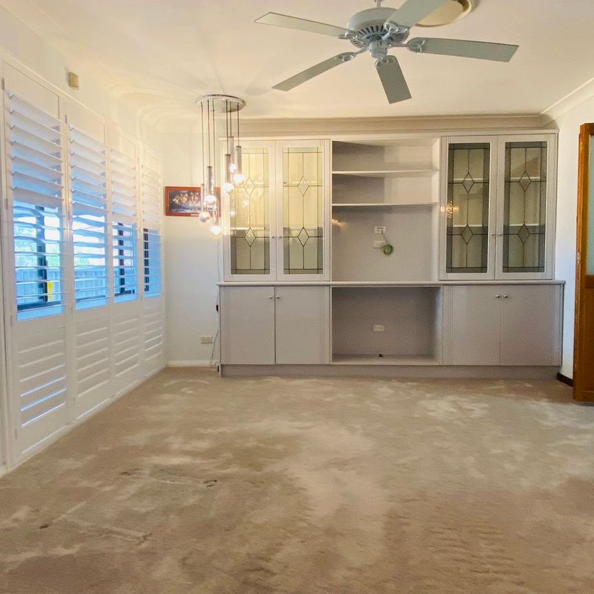 Beautiful elegant 4 bedroom house! - Photo 1
