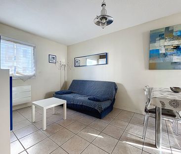 Location Appartement 2 pièces 29m² LA ROCHELLE 17000 - Photo 1