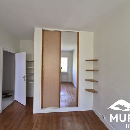 Location Appartement 4 pièces 75m² CHAMALIERES 63400 - Photo 4