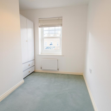 3 bedroom terraced house to rent - Photo 5