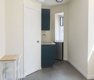 For Lease - 198-200 Queen Street Unit# 302, Toronto, Ontario - Photo 4