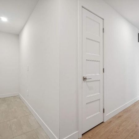 2 CH - 2 SDB - Bromont - $2,250 /mo - Photo 4