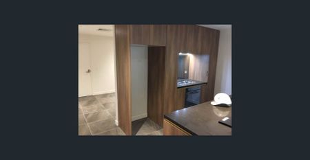 1 Bed 1 Bath City Apartment Available - Photo 2