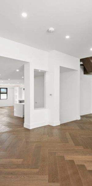Luxury Family Residence + Self Contained Accommodation! - Photo 1