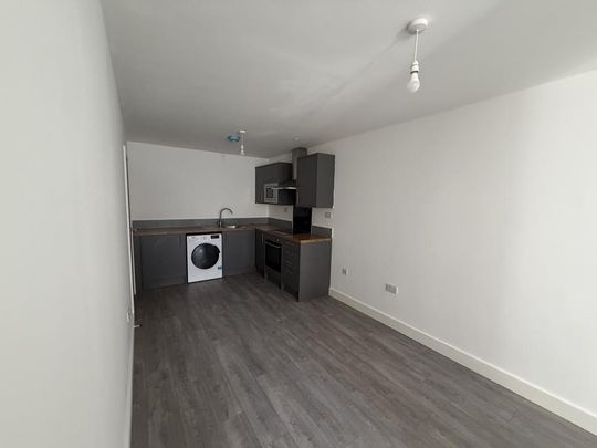 1 bedroom flat to rent - Photo 1