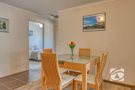 GARDEN PARADISE! - Photo 2