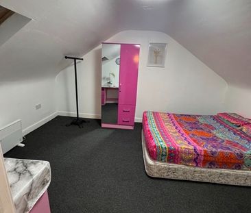 1 Bed Flat, Ilford, IG3 - Photo 6