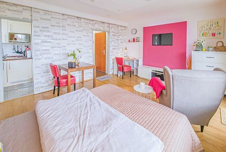 City-Residence: Gut ausgestattetes Apartment in Oberursel - direkt am S-Bahnhof - Photo 2