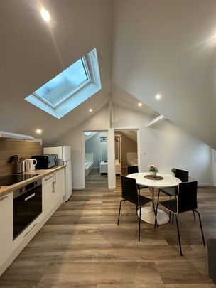 Chambres en colocation : T5 refait à neuf - Photo 1