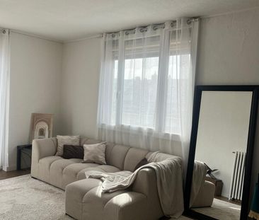 Appartement de 3 pièces au 1er étage sans ascenseur situer à Versoi... - Photo 1