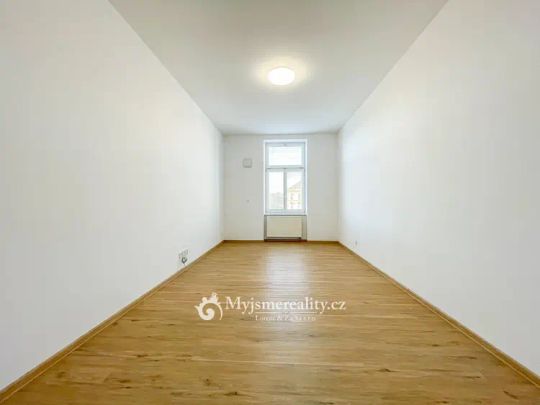 Pronájem novostavby bytu 1+1 s výtahem, 36 m - Photo 1