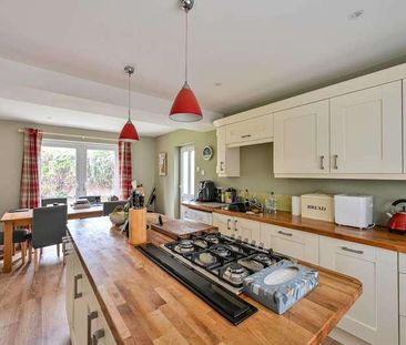 Summersbury Drive, Shalford, GU4 - Photo 6