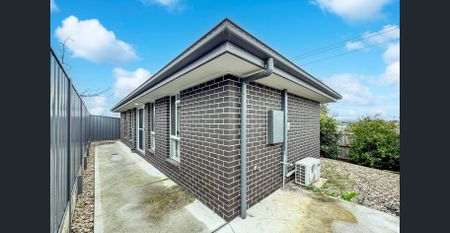 "Low-maintenance Living" - Photo 3