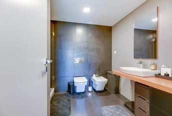 Apartamento T4 em Lisboa