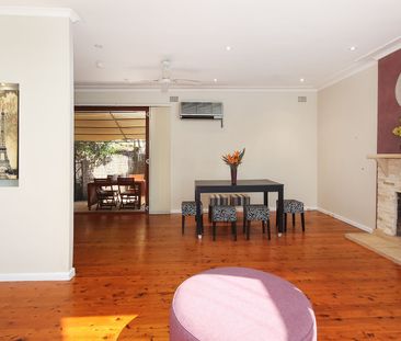 Spacious & Light-Filled Home With Leafy Outlook - Photo 3