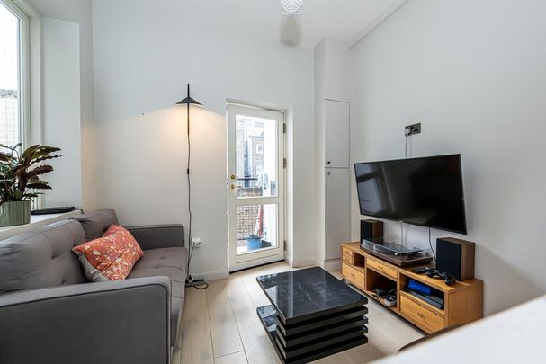 1 bedroom flat to rent - Photo 1