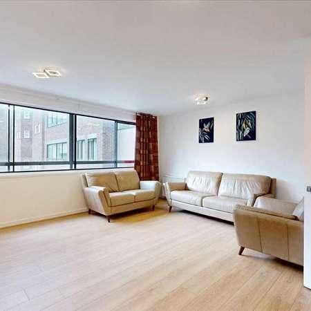 Queen Anne Street, London, W1G - Photo 1