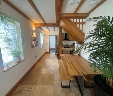 New Road, Billingshurst - Photo 3