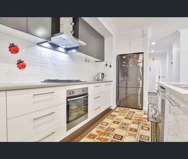 17 Belinda Court, Mildura, Vic 3500 - Photo 2