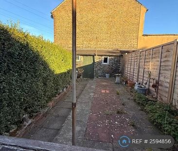 2 bedroom terraced house to rent - Photo 6