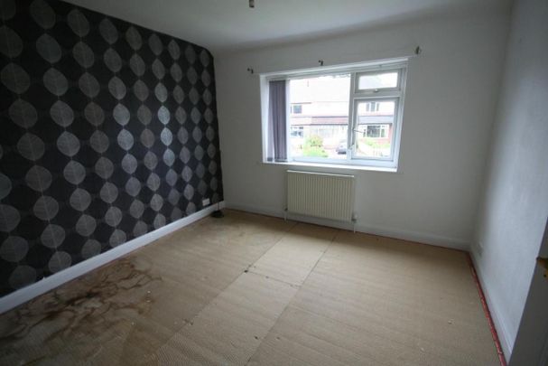 Fieldhead Road, Guiseley - Photo 1