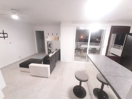 Location appartement 3 pièces, 48.12m², Ducos - Photo 2