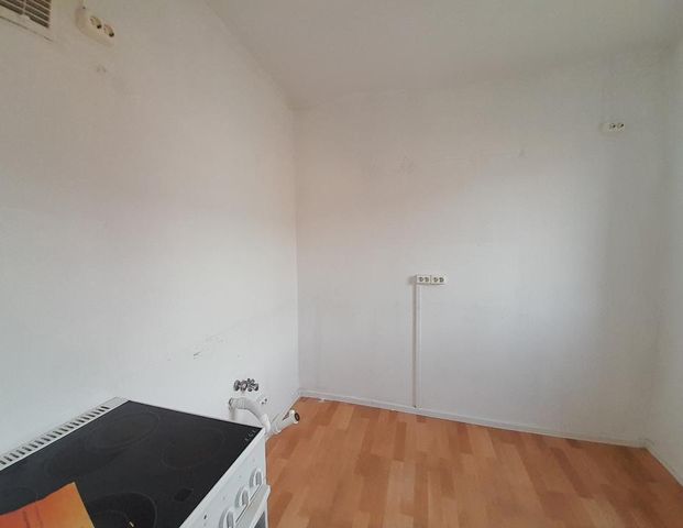 *** großzügige 3-RWE sucht neue Mieter *** - Foto 1