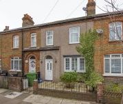 3 bedroom terraced house to rent - Photo 4