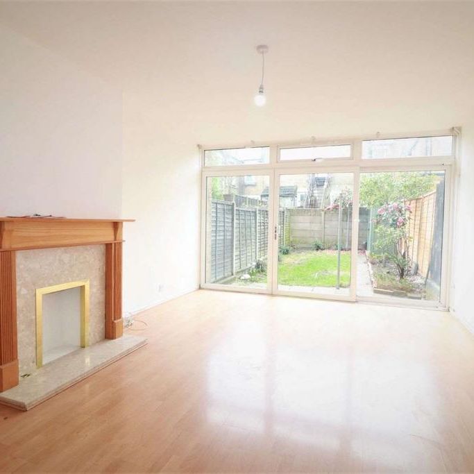 2 bedroom house to rent - Photo 1