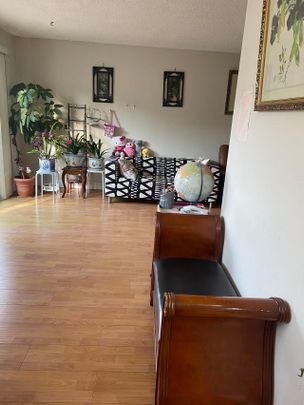 For Lease - 334 Chester Le Boulevard Unit# MAIN, Toronto, Ontario - Photo 1