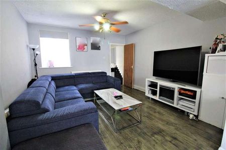 William Street, Grays, RM17 6DY - Photo 3
