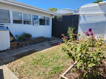 Property Management38 William Souter Street, Forrest Hill - House for Rent - Photo 2