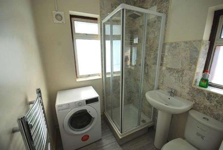 Carlyon Road, Wembley, Middlesex, HA0 - Photo 5