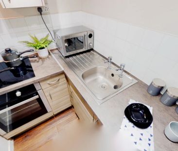 Bronze Studio - Photo 3