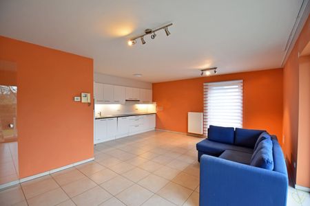 Prachtig appartement net buiten het centrum van Eeklo! - Photo 5