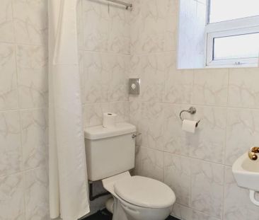 5 bedroom house share to rent - Photo 4