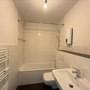 Individuelle 2-Zimmer-Erdgeschosswohnung mit Balkon - Foto 2