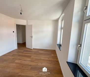 Erstbezug nach hochwertiger Sanierung! 4-Raum-Wohnung mit Blick auf die Osterburg - Foto 1