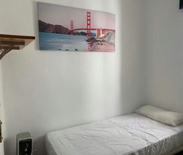 Calle de Fernández de los Ríos, Madrid, Community of Madrid 28015 - Photo 1