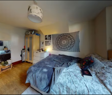 6 Bedroom Student Properties Hyde Park - Photo 5