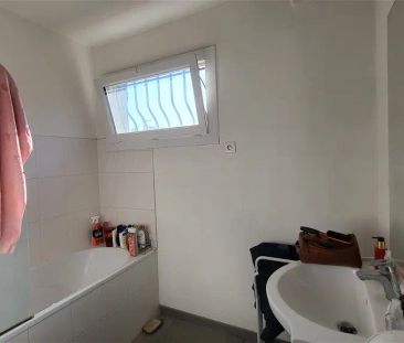 Location appartement 3 pièces - 70m² à Miramas (13140) - Photo 1