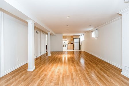 For Lease - 6 Davis Road Unit# Lower, Aurora, Ontario - Photo 5