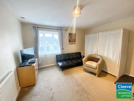 1 bed flat to rent in Abbots Mews, Cheltenham, GL52 - Photo 2